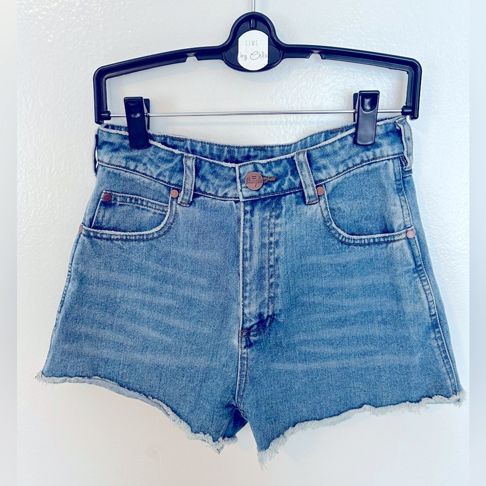 Wrangler shorts size 27